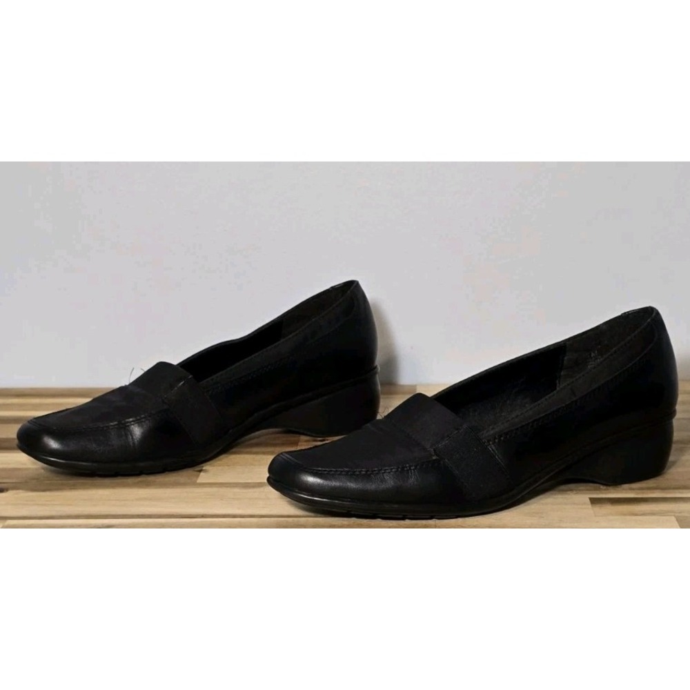 Liz Baker Women's Black Leather Slip On Wedge Heels Loafers Size 7M